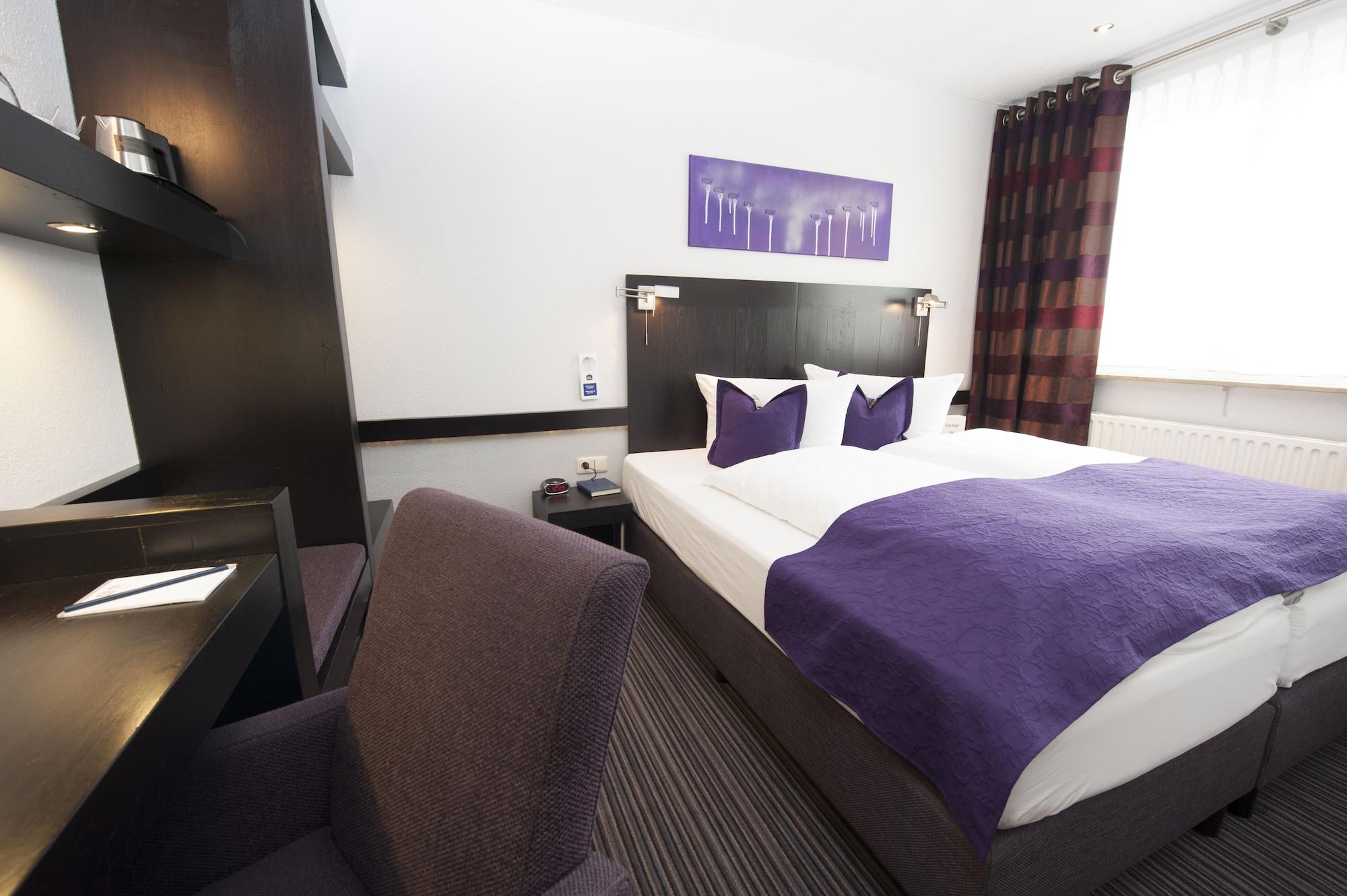 Best Western City Hotel פירמאסנס מראה חיצוני תמונה