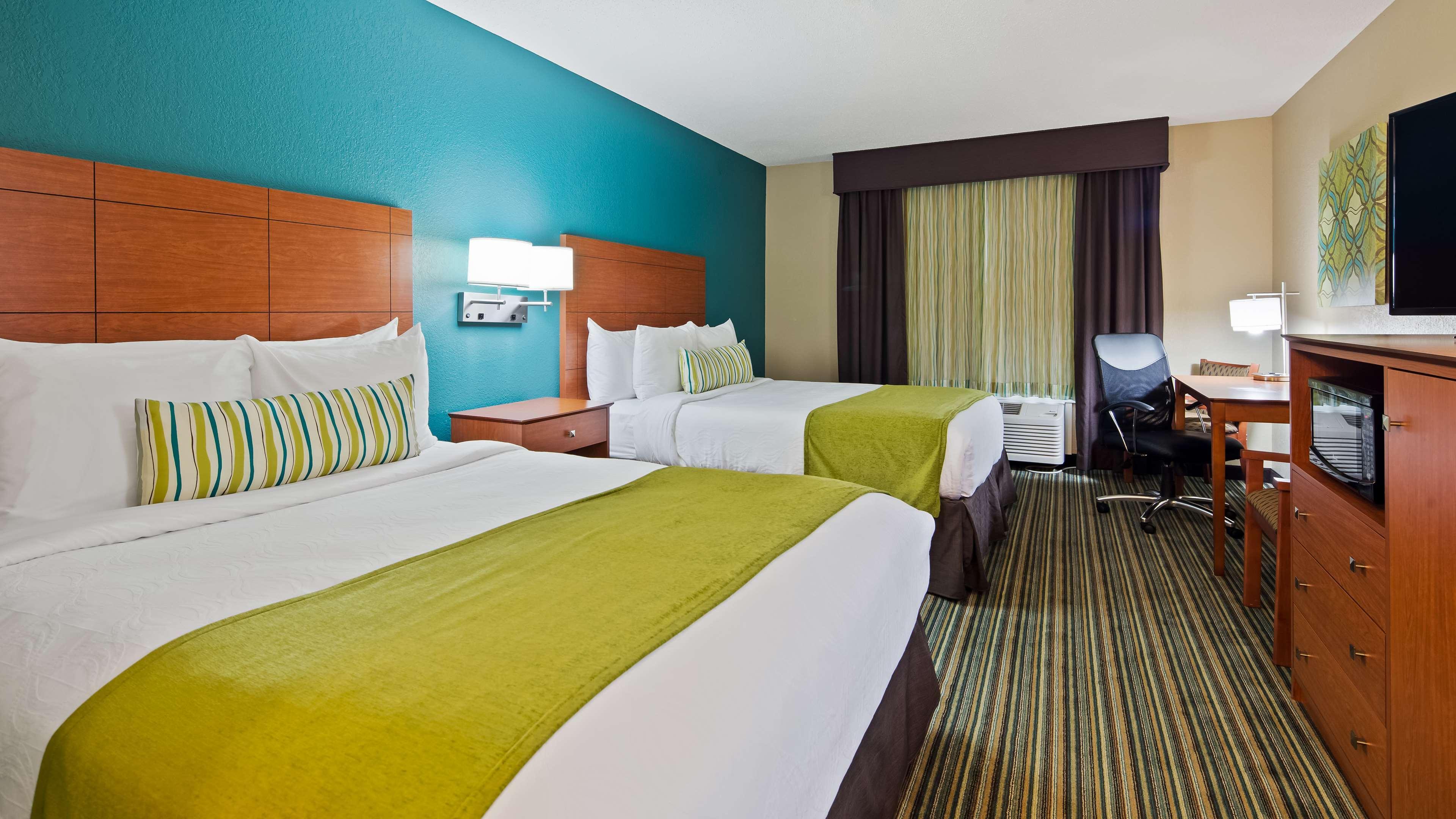 Best Western City Hotel פירמאסנס מראה חיצוני תמונה