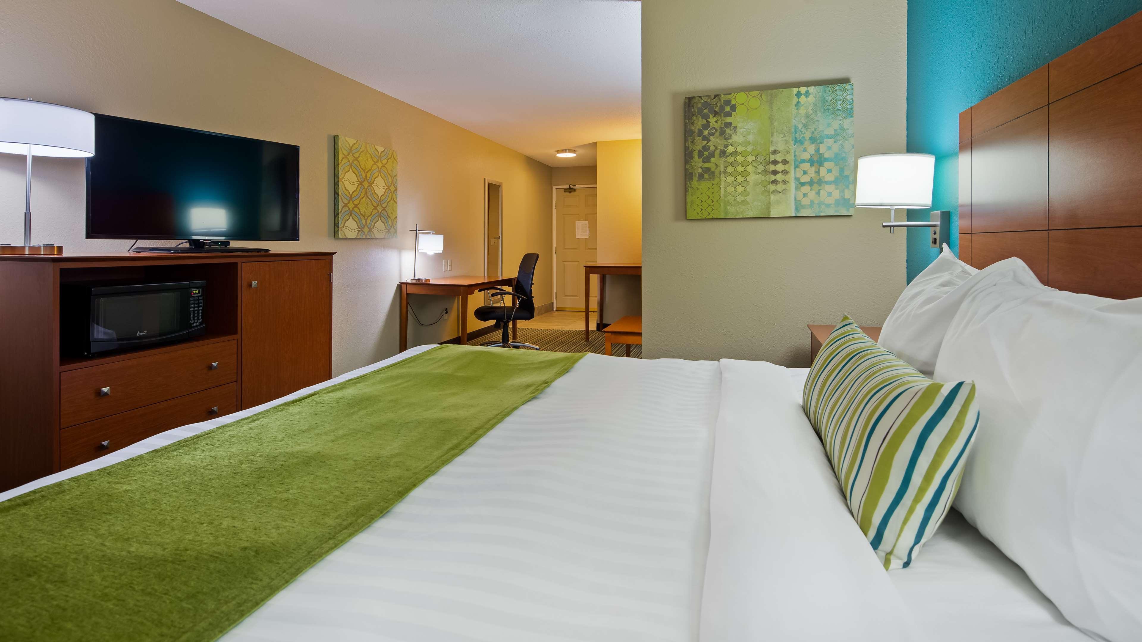 Best Western City Hotel פירמאסנס מראה חיצוני תמונה