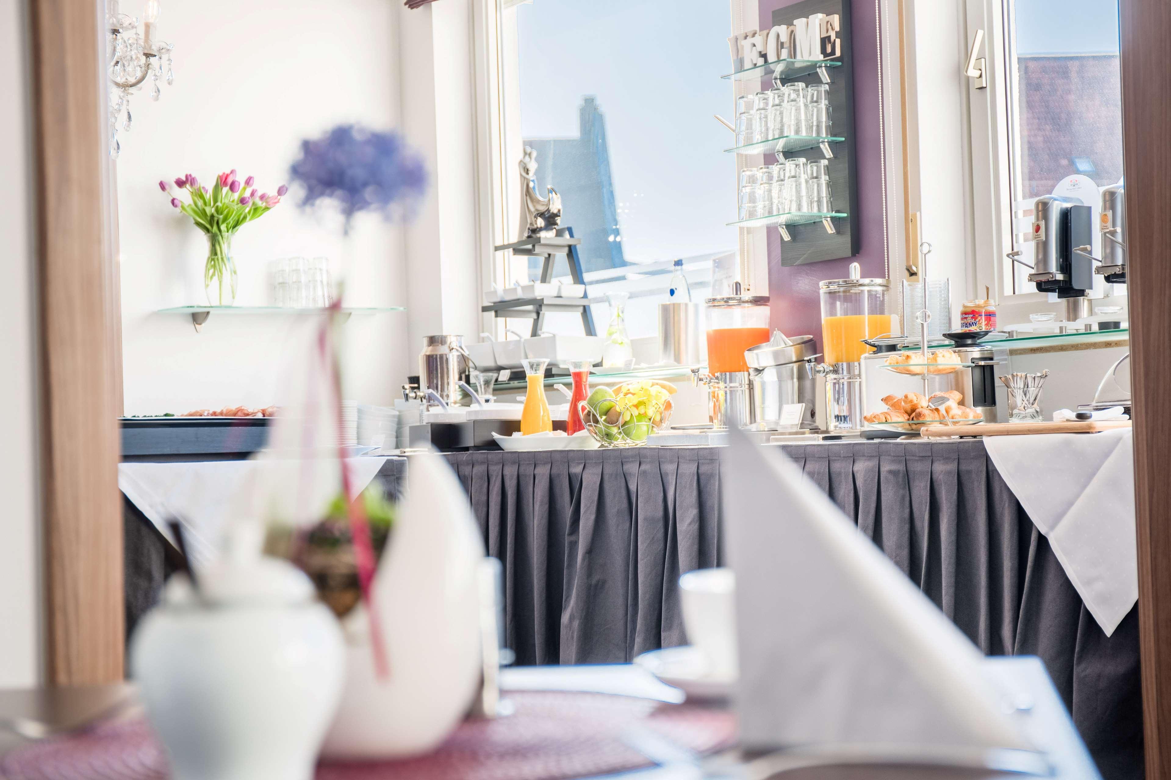 Best Western City Hotel פירמאסנס מראה חיצוני תמונה
