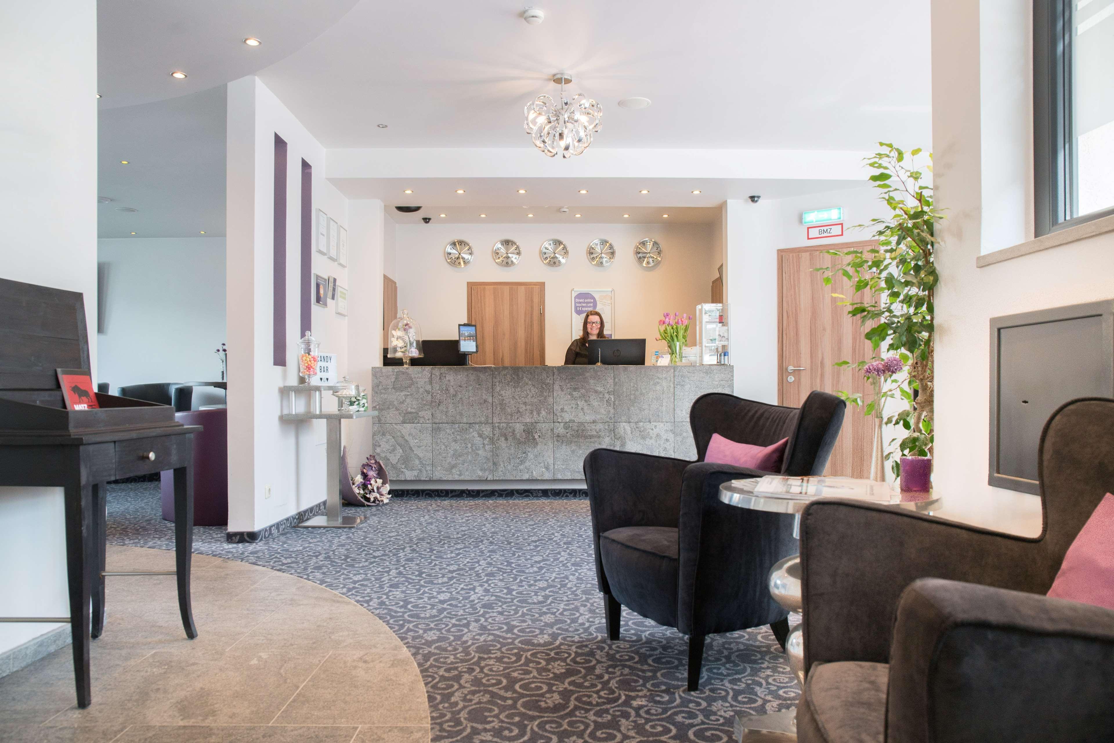 Best Western City Hotel פירמאסנס מראה חיצוני תמונה