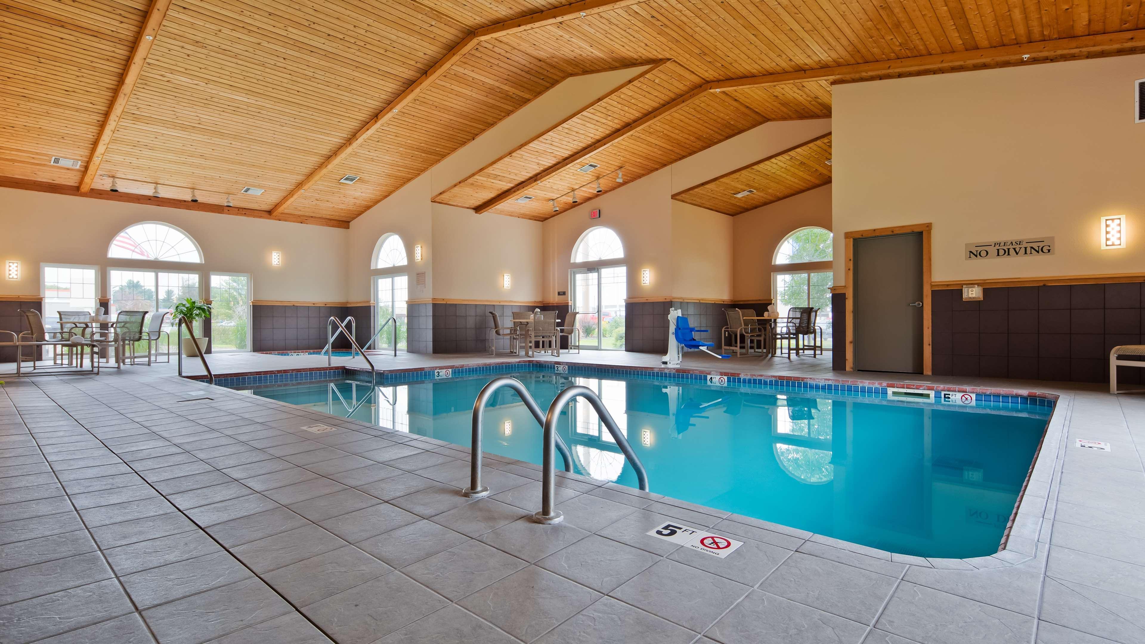 Best Western City Hotel פירמאסנס מראה חיצוני תמונה
