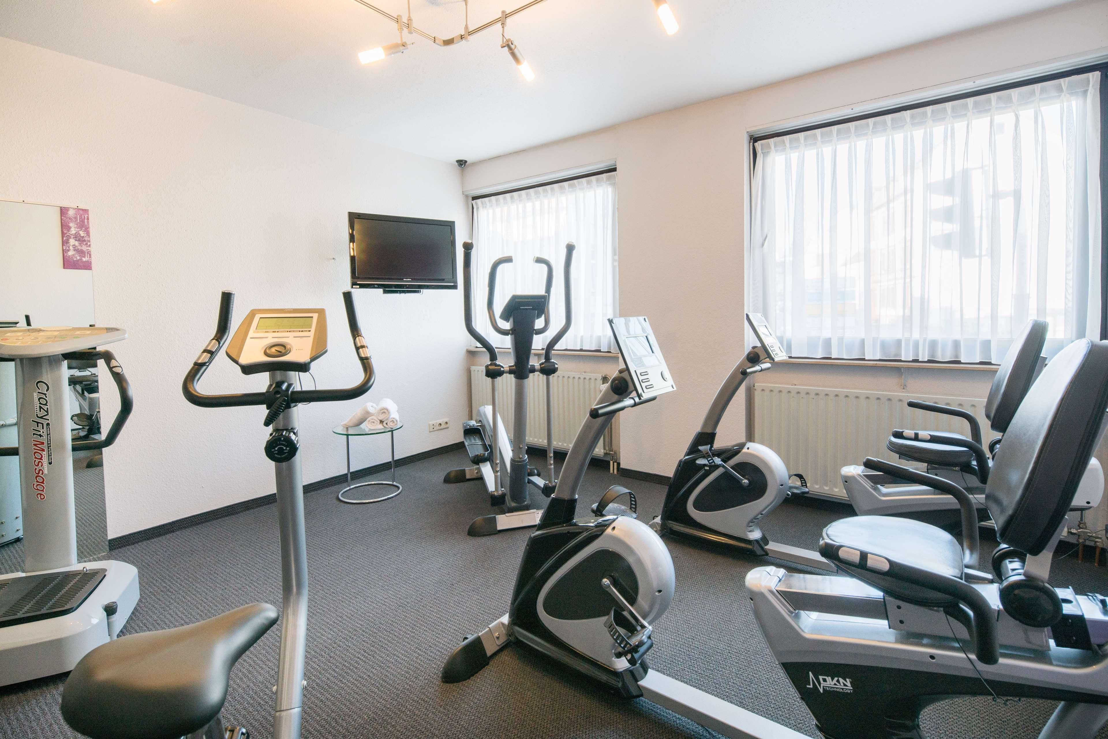 Best Western City Hotel פירמאסנס מראה חיצוני תמונה