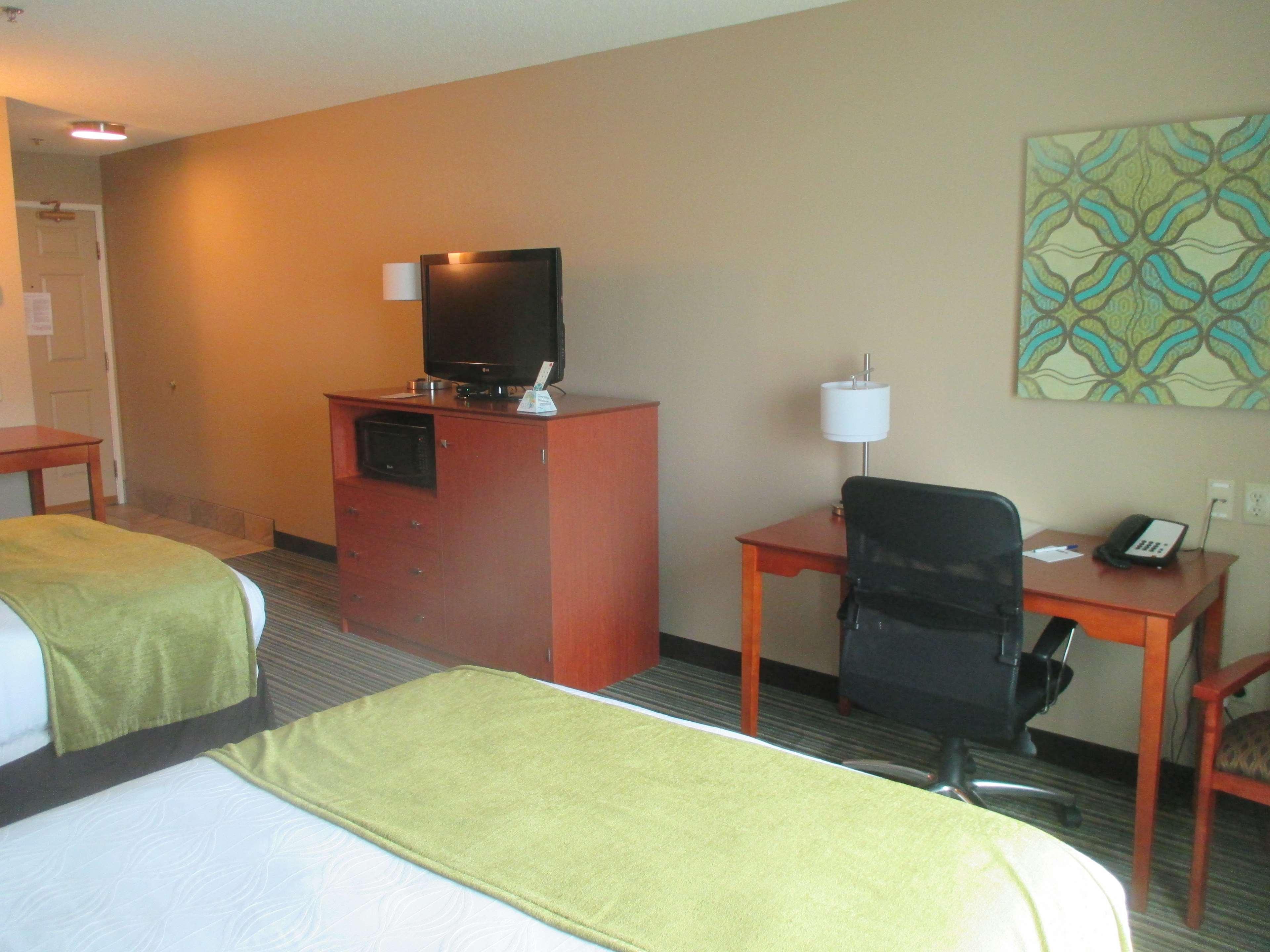 Best Western City Hotel פירמאסנס מראה חיצוני תמונה