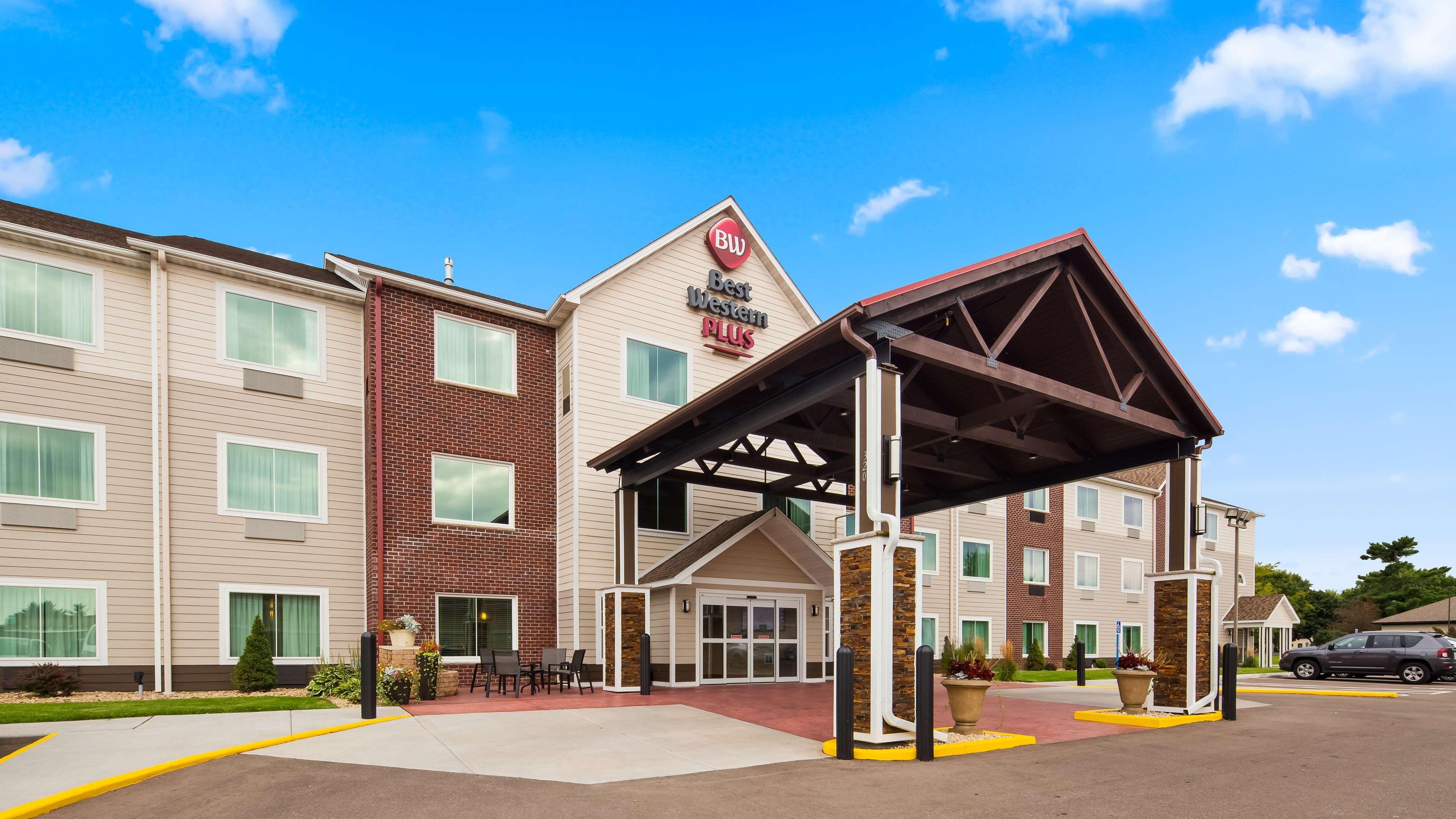 Best Western City Hotel פירמאסנס מראה חיצוני תמונה
